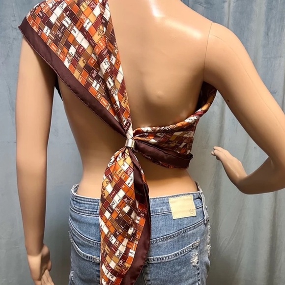 🔥FLASH SALE $459🔥 *NEARLY NEW* RARE Authentic vintage Hermés bouclé scarf** - Picture 2 of 6
